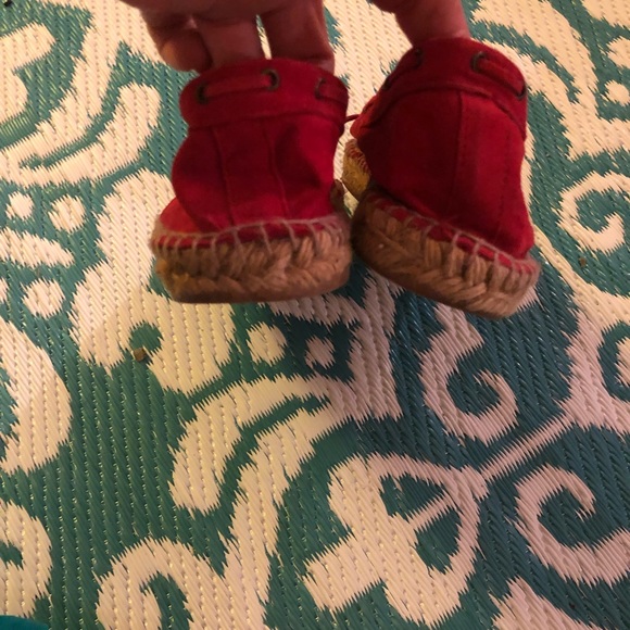 Red suede espadrilles - Picture 3 of 4